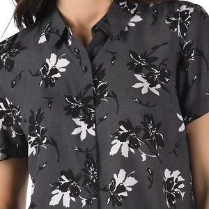 Vans Driver buttondown shirt ✨